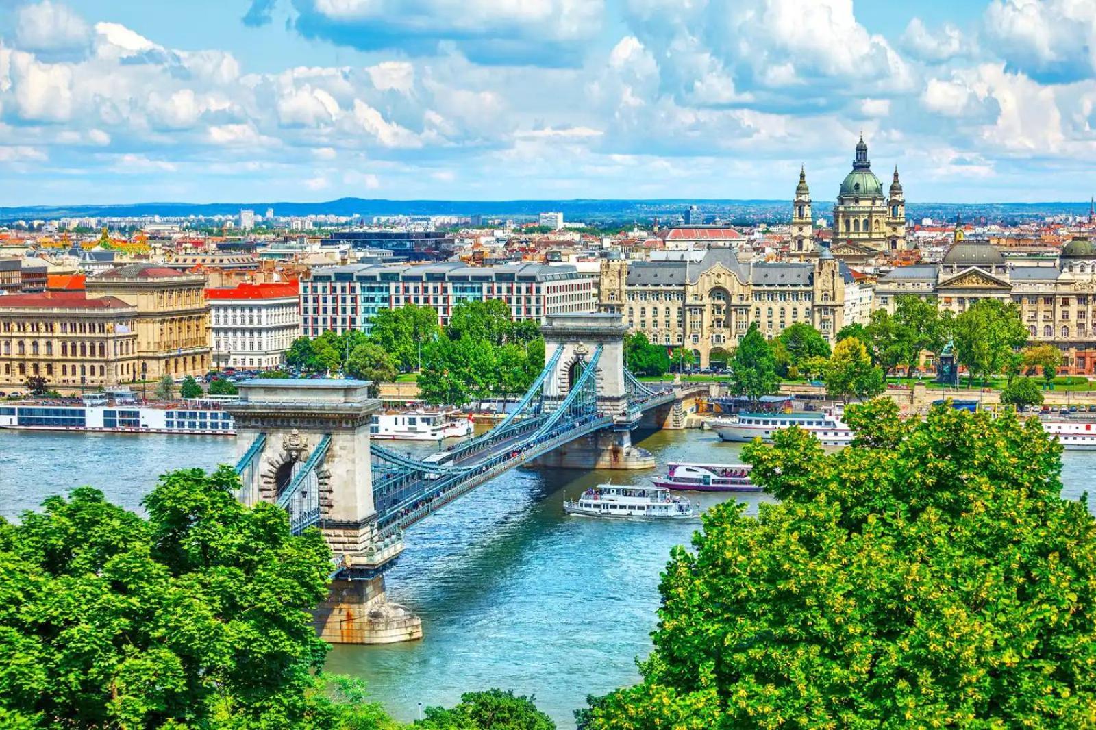 Little Americas Washington Tower * Budapeste