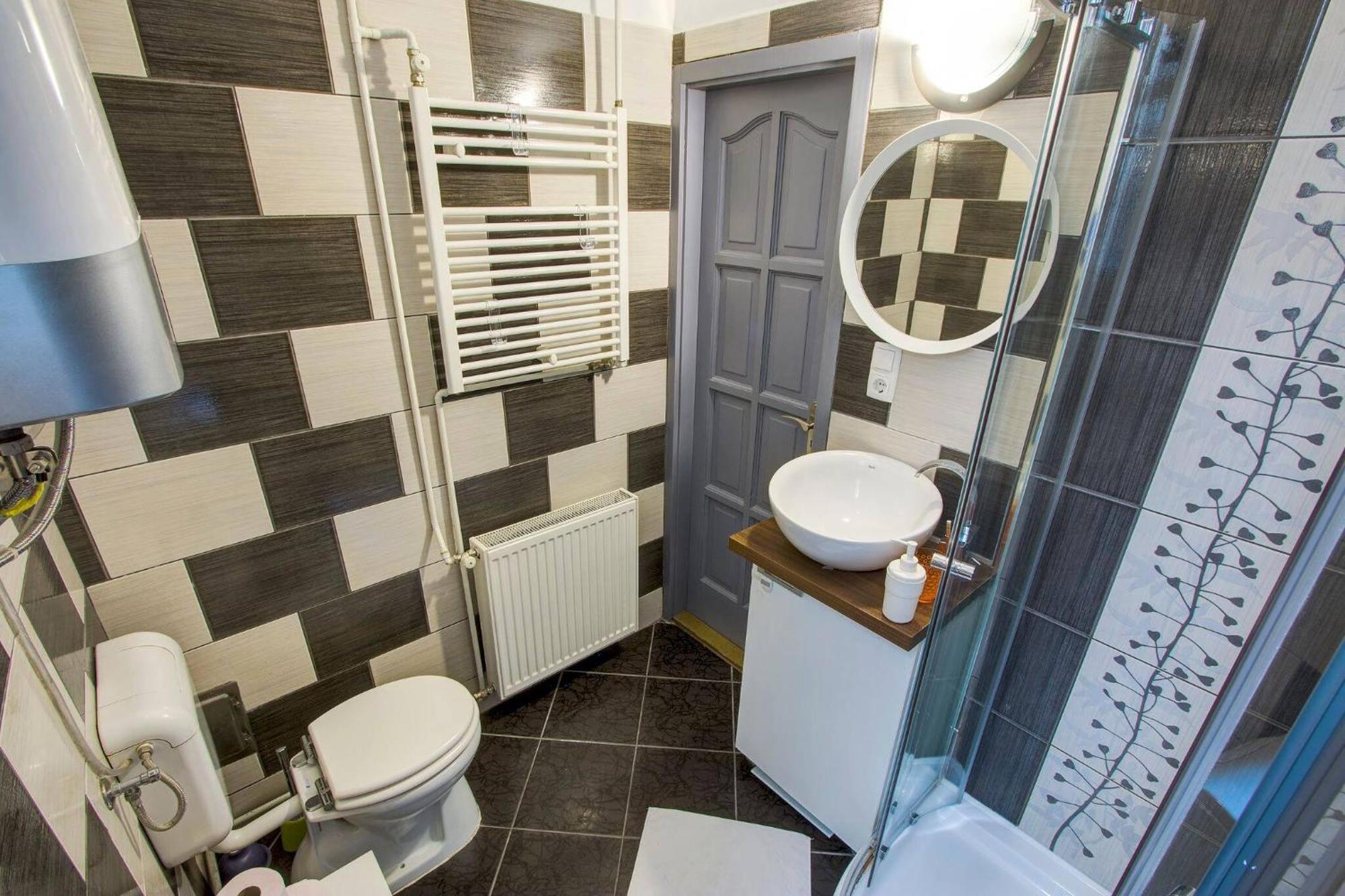 Little Americas Washington Tower Apartment Budapest